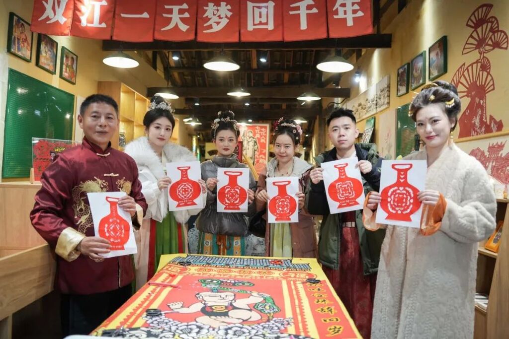 潼南行