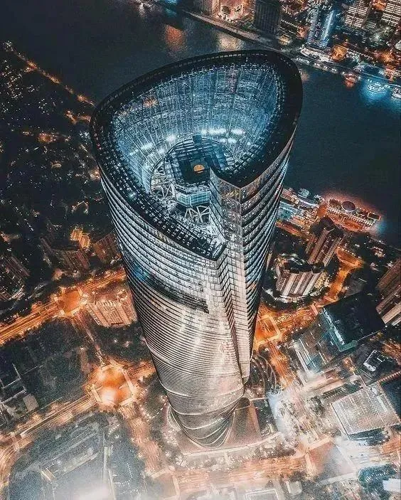 高端酒店进化论：从网红打卡到旅游目的地